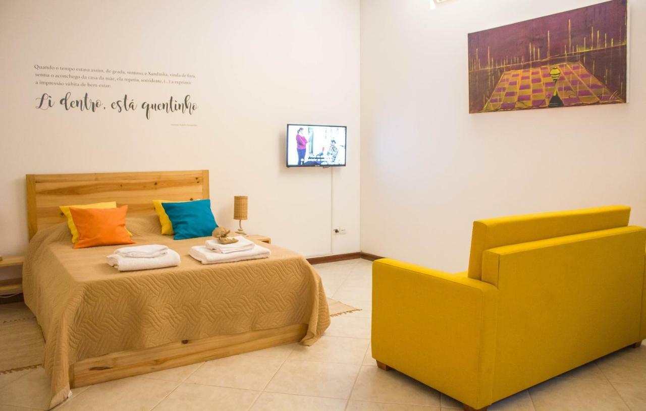 Apartamento Xandinha Amwilla Guesthouse Миндело Екстериор снимка